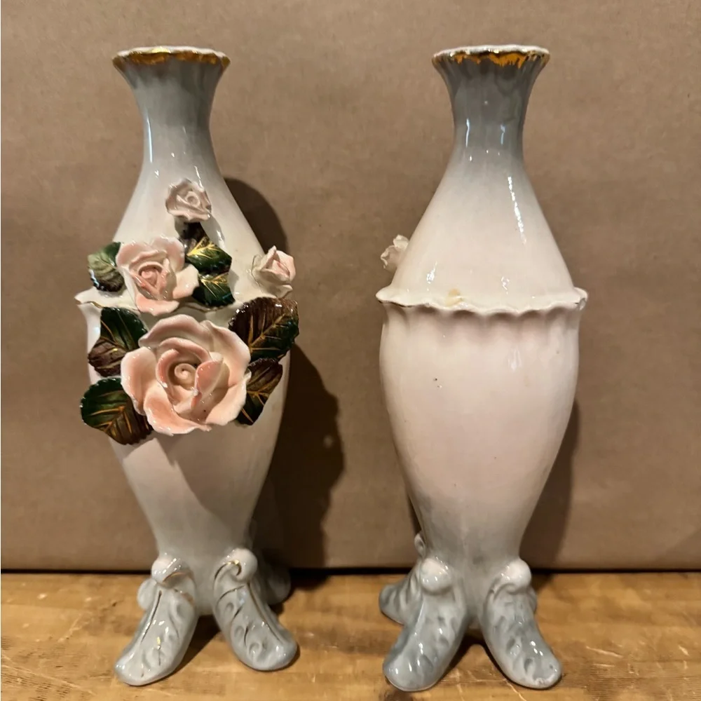 Vintage Von Schierholz German Porcelain 3-D Bud Vases